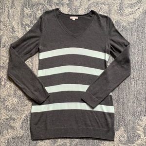GAP maternity sweater